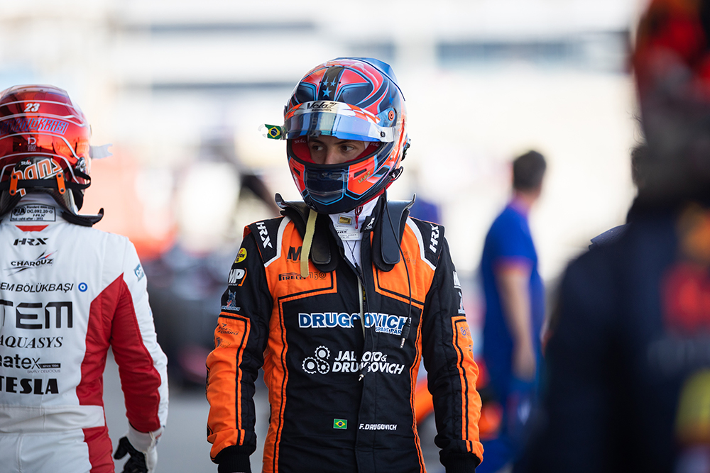 Décimo na tomada, Felipe Drugovich larga na pole position na primeira corrida da Fórmula 2 no Bahrein