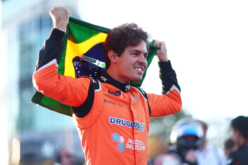 Felipe Drugovich é campeão da Fórmula 2 na Itália